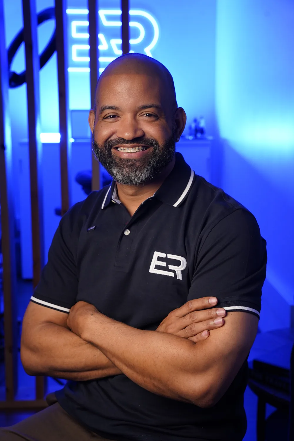 Erik Roberto, scalp micropigmentation artist in New York City